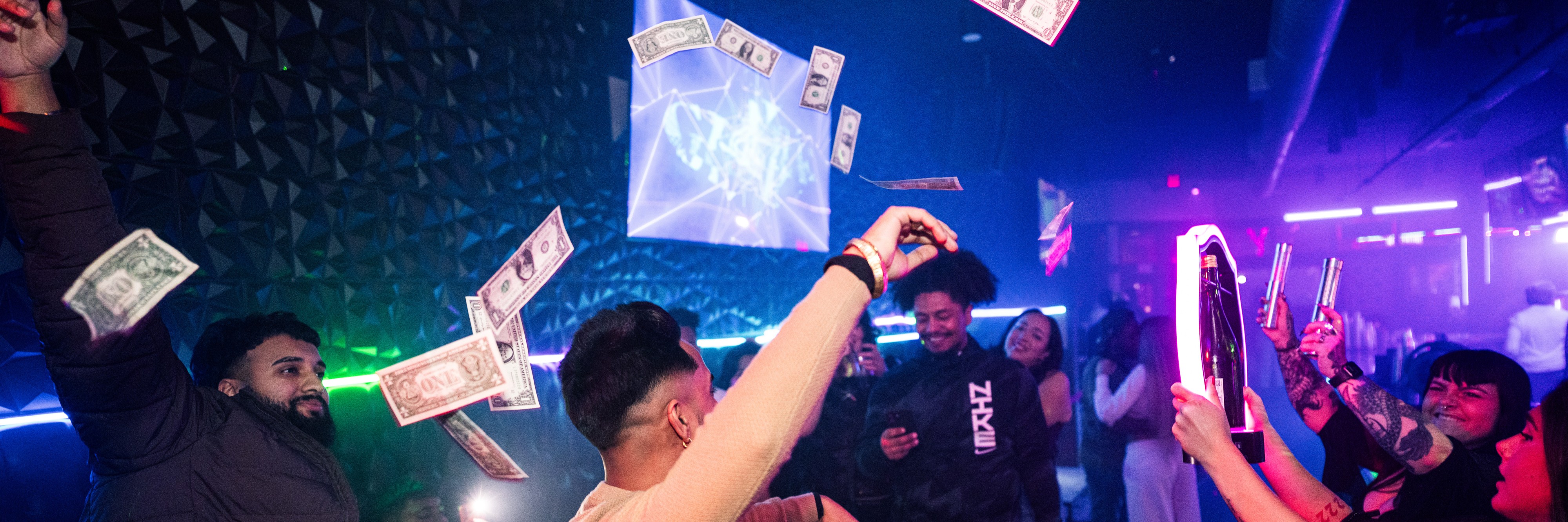 DJ Donuts performing