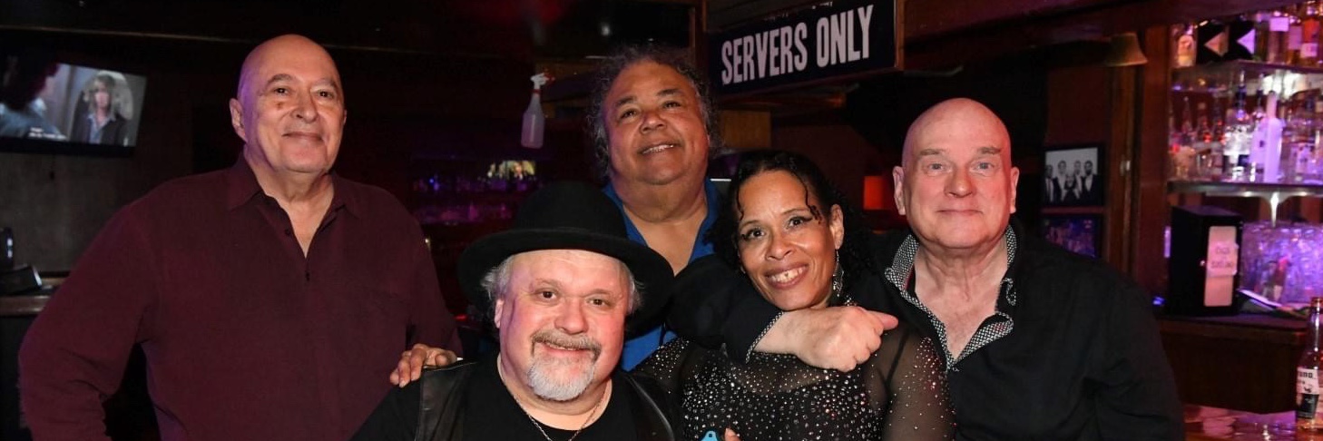 Rob Montgomery & Nadine States and INCOGNITO performing